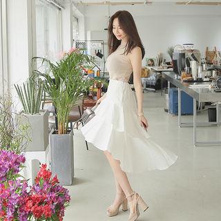 Band-waist Layered Dip-back Skirt