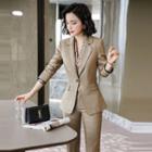 One Button Patterned Blazer / Printed Blouse / Straight-cut Pants / Set