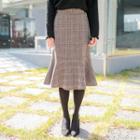 Ruffle-hem Glen-plaid Long Skirt