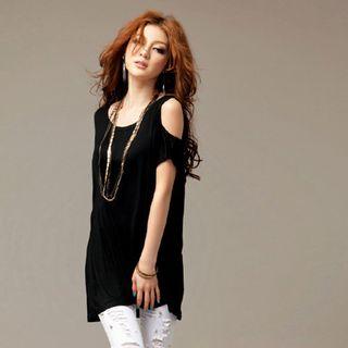 Short Sleeve Cutout-shoulder Top