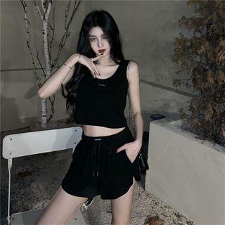 Set: Plain Crop Tank Top + Wide-leg Sweatshorts