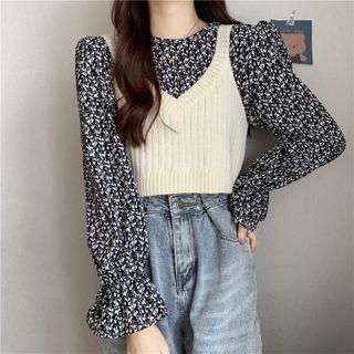 Floral Blouse / Plain Cropped Sweater Vest