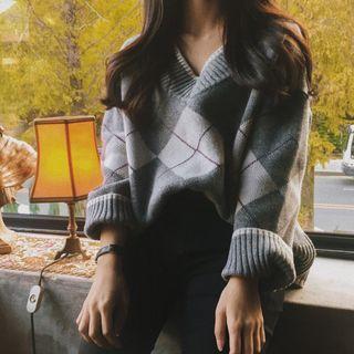 V-neck Argyle Sweater