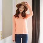 Round-neck Boucl -knit Top