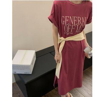 Short-sleeve Lettering Midi T-shirt Dress Lettering - Ash Red - One Size