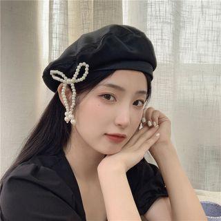 Faux Pearl Bow Accent Beret Hat