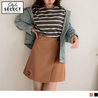 Asymmetric Print A-line Skirt