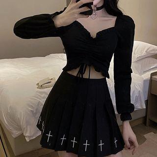Ruffle Trim Cropped T-shirt / Pleated Mini A-line Skirt / Set