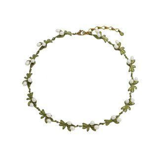 Fashion And Elegant Enamel Green Leaf Freshwater Pearl Necklace Golden - One Size