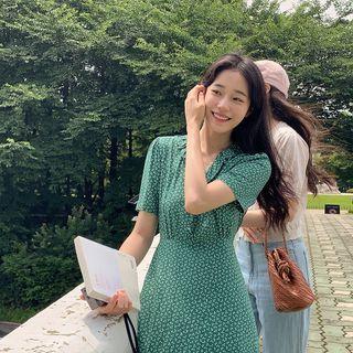 [cle.] Frilled Clover Pattern Dress Green - One Size