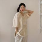 Short-sleeve U-neck Velvet T-shirt