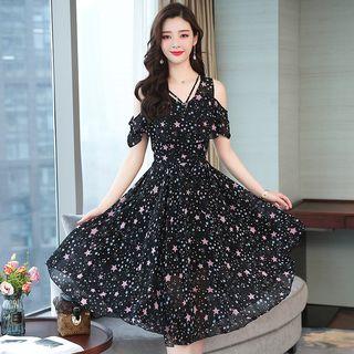 Star Print Cold Shoulder Short-sleeve A-line Dress