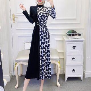 Long-sleeve Paneled Heart Print Midi A-line Dress