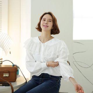 Lace-capelet Button-up Blouse