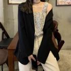 Sleeveless Floral Print Top / Single Breasted Blazer