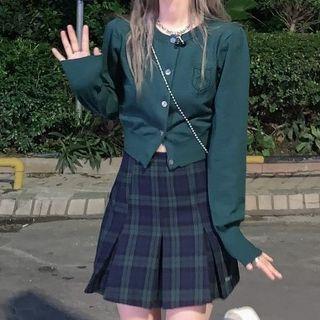 Badge Embroidered Cardigan / Plaid A-line Skirt