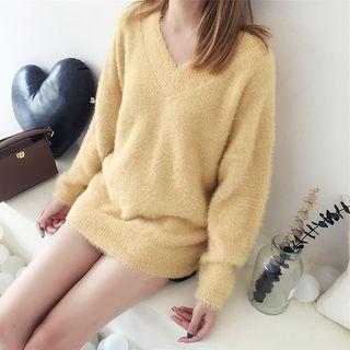 V-neck Fluffy Sweater