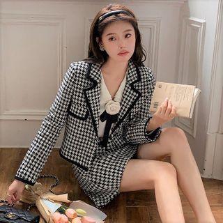 Houndstooth Button Jacket / A-line Skirt
