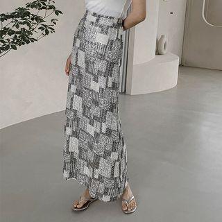 Patterned Maxi Lace Skirt