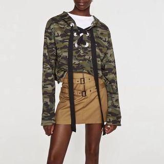 Long Sleeve Tie-front Camouflage Hooded Sweatshirt