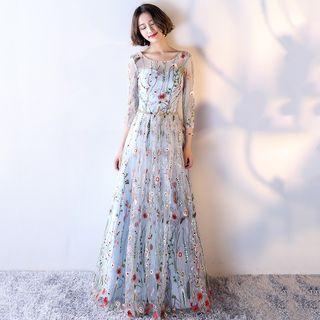3/4-sleeve Embroidery Maxi Dress