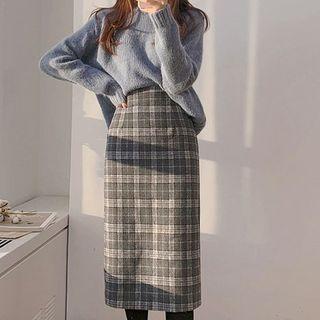 Plain Sweater / Plaid Midi Pencil Skirt