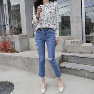 Pleated-collar Floral Print Blouse