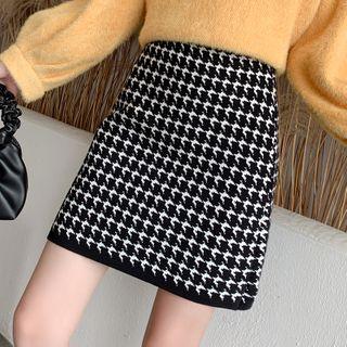 Houndstooth A-line Knit Skirt