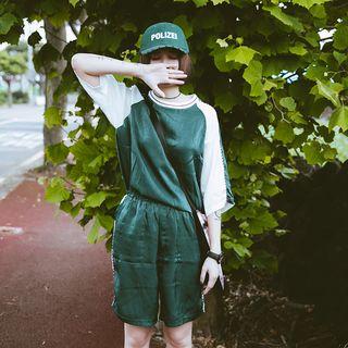 Set: Elbow-sleeve Raglan T-shirt + Shorts