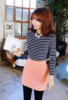 Zip-back Mini Skirt