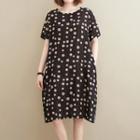 Short-sleeve Dotted Shift Dress Black - One Size