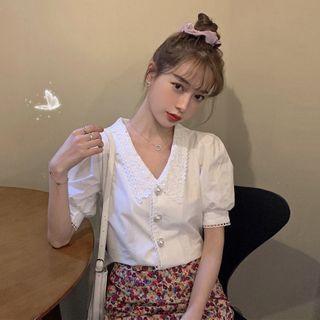 Balloon-sleeve Lace Collar Blouse