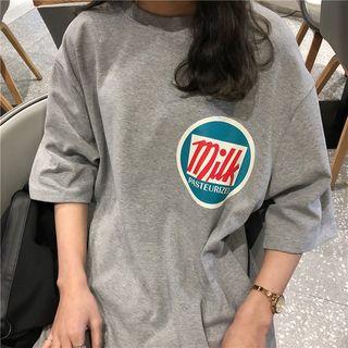 Milk Lettering Elbow-sleeve T-shirt
