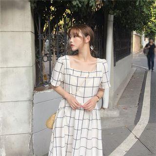 Short-sleeve Plaid Square Neck A-line Dress