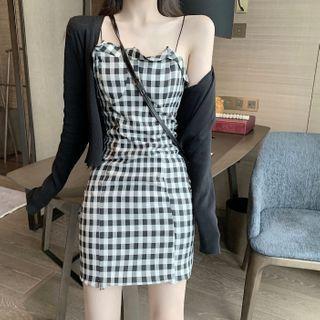 Plain Light Cardigan / Check Sleeveless Dress