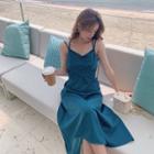 Open-back Spagehtti-strap Maxi Dress