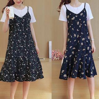 Set: Plain Short-sleeve T-shirt + Floral Print Spaghetti Strap A-line Dress