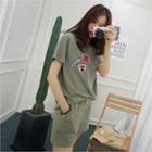 Set: Round-neck Appliqu  T-shirt + Sweat Shorts