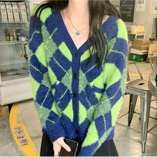 Color Block V-neck Argyle Knit Cropped Cardigan As Shown In Figure - One Size