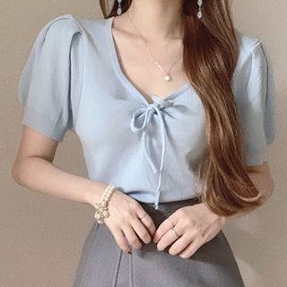 V-neck Ribbon-accent Knit Top
