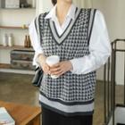 Plus Size V-neck Houndstooth Knit Vest