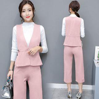 Set: Mock Neck Top + Vest + Cropped Pants