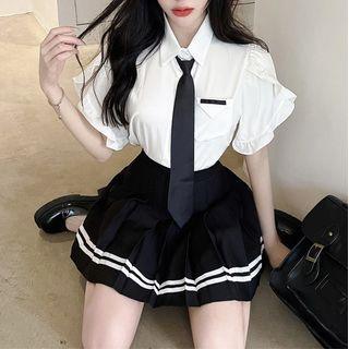 Short-sleeve Frill Trim Blouse / Tie / Pleated Mini Skirt / Set