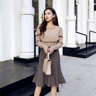 Ruffle Trim Sweater / Plaid Mermaid Pencil Skirt / Set