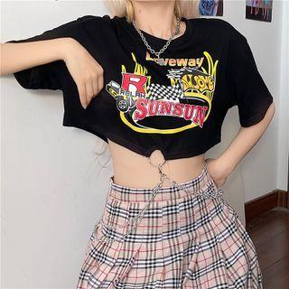 Short Sleeve Printed Hoop Chain Accent Cropped T-shirt Black - One Size