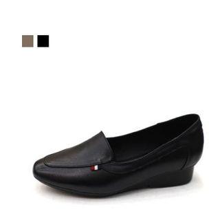 Sheepskin Point-toe Wedge Loafers
