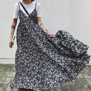 Spaghetti Strap Floral Print Maxi Dress Black & White - One Size