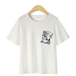 Set: Short-sleeve Knit T-shirt + Printed Shorts