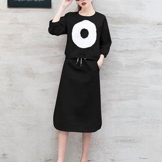 Set: Printed 3/4 Sleeve Pullover + Midi Drawstring Skirt