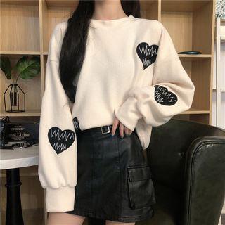 Heart Pullover / Pleated Midi Skirt